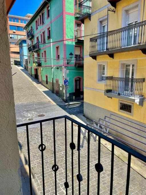 Andra Mari Etxea Apartamento En Parte Antigua Bermeo Luaran gambar